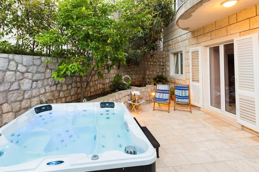 Apartment Barbara With Private Pool Dubrovnik Oda fotoğraf
